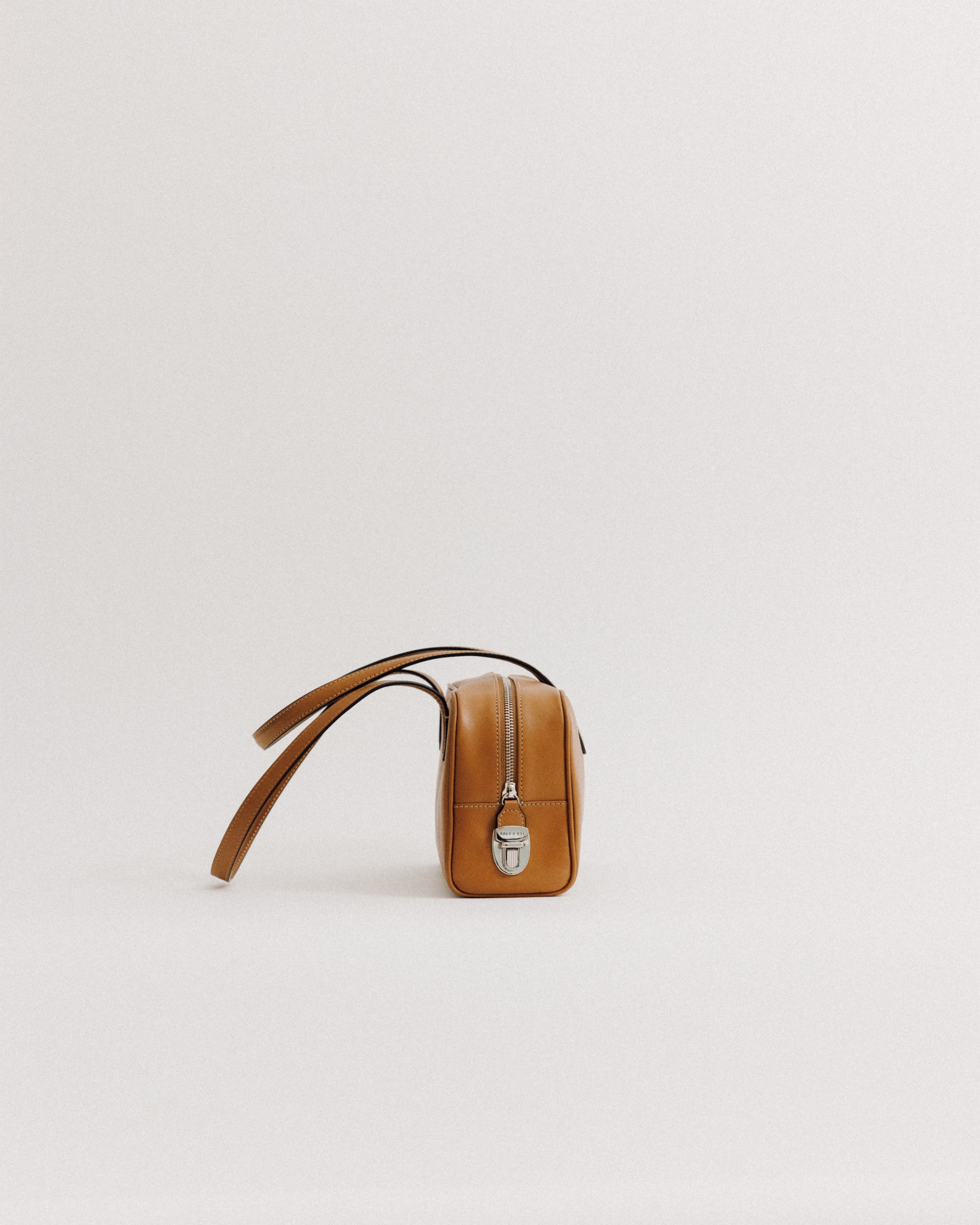 SAC LOQUET SMALL SOFT CARAMEL – TOUT Y EST JP