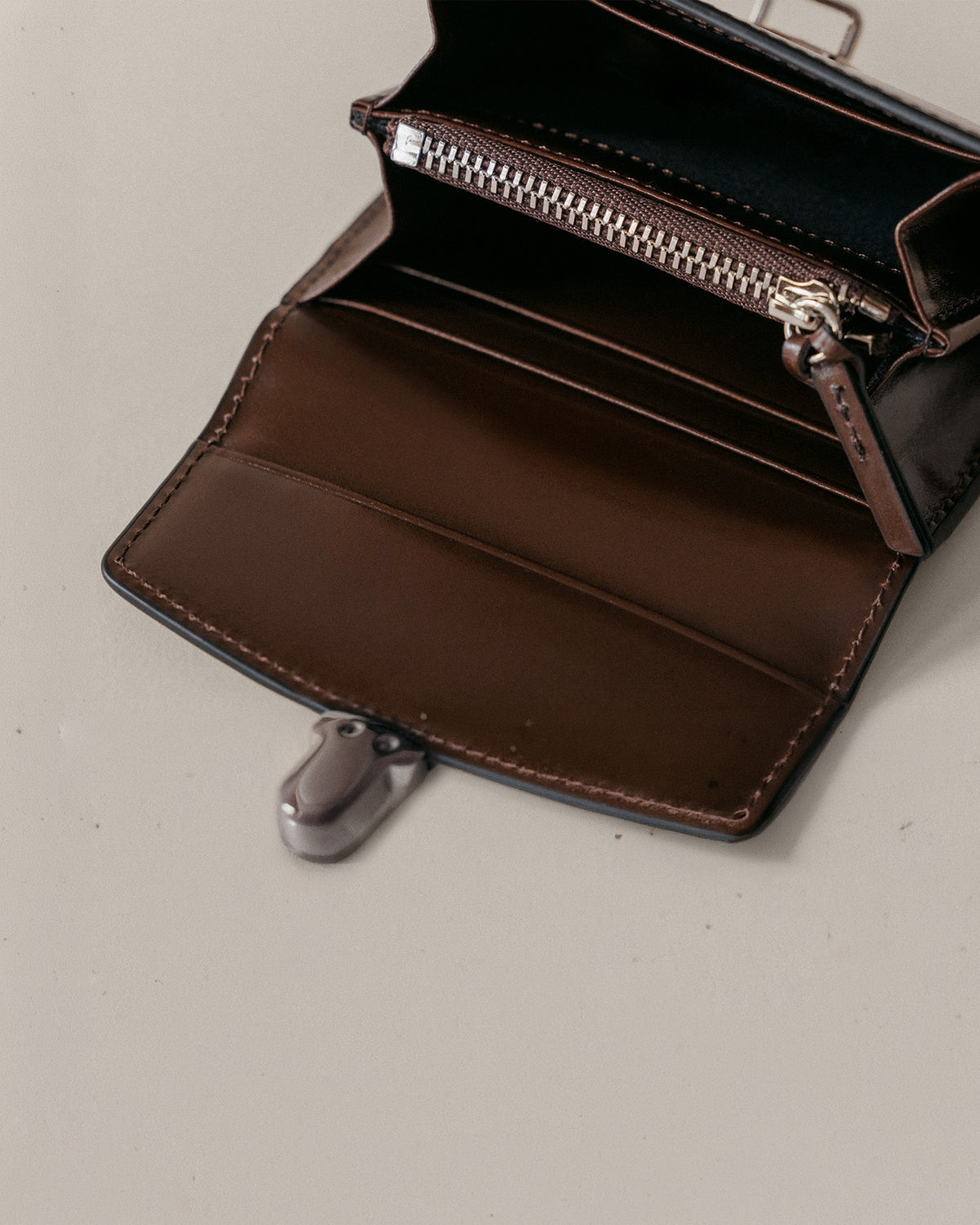 PORTE CARTES LOQUET CROCO BROWN
