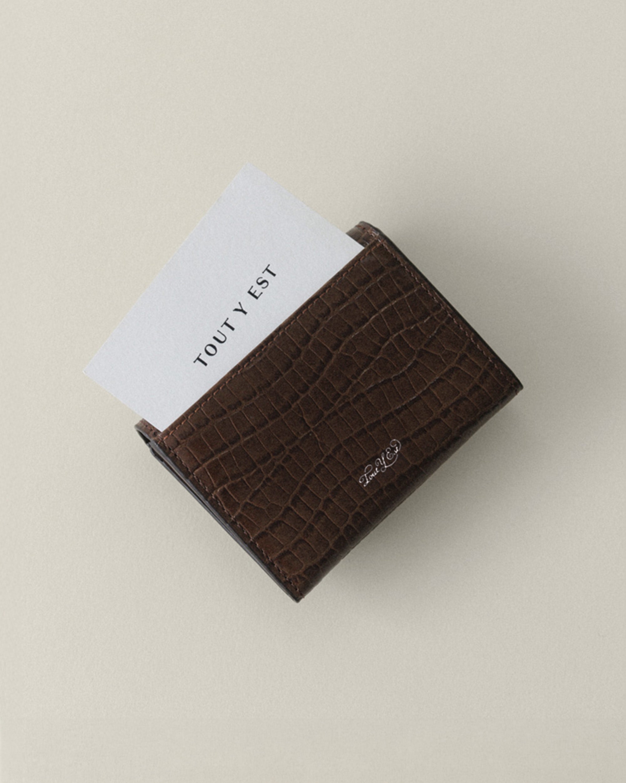 PORTE CARTES LOQUET CROCO BROWN – TOUT Y EST JP