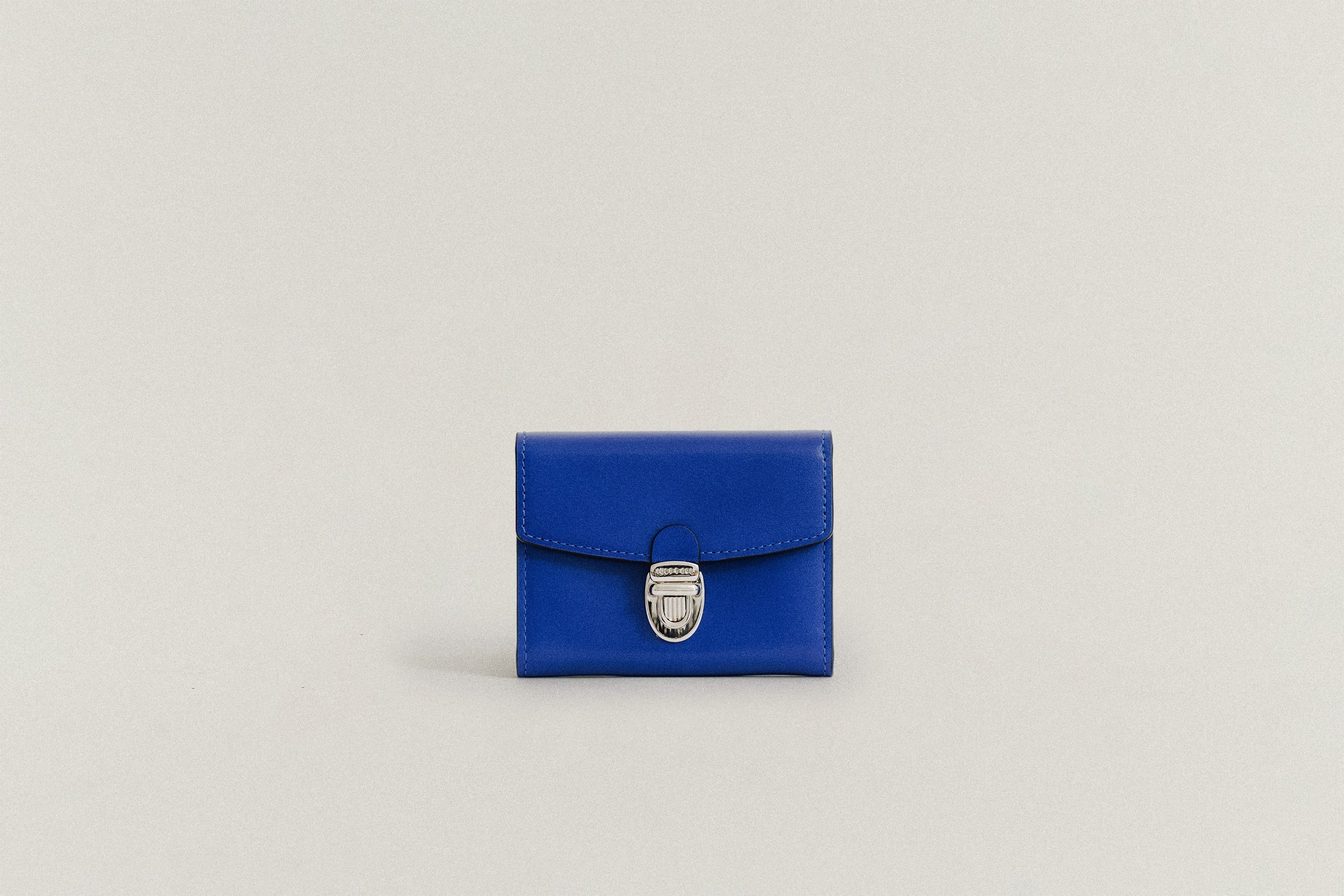SMALL GOODS – TOUT Y EST JP