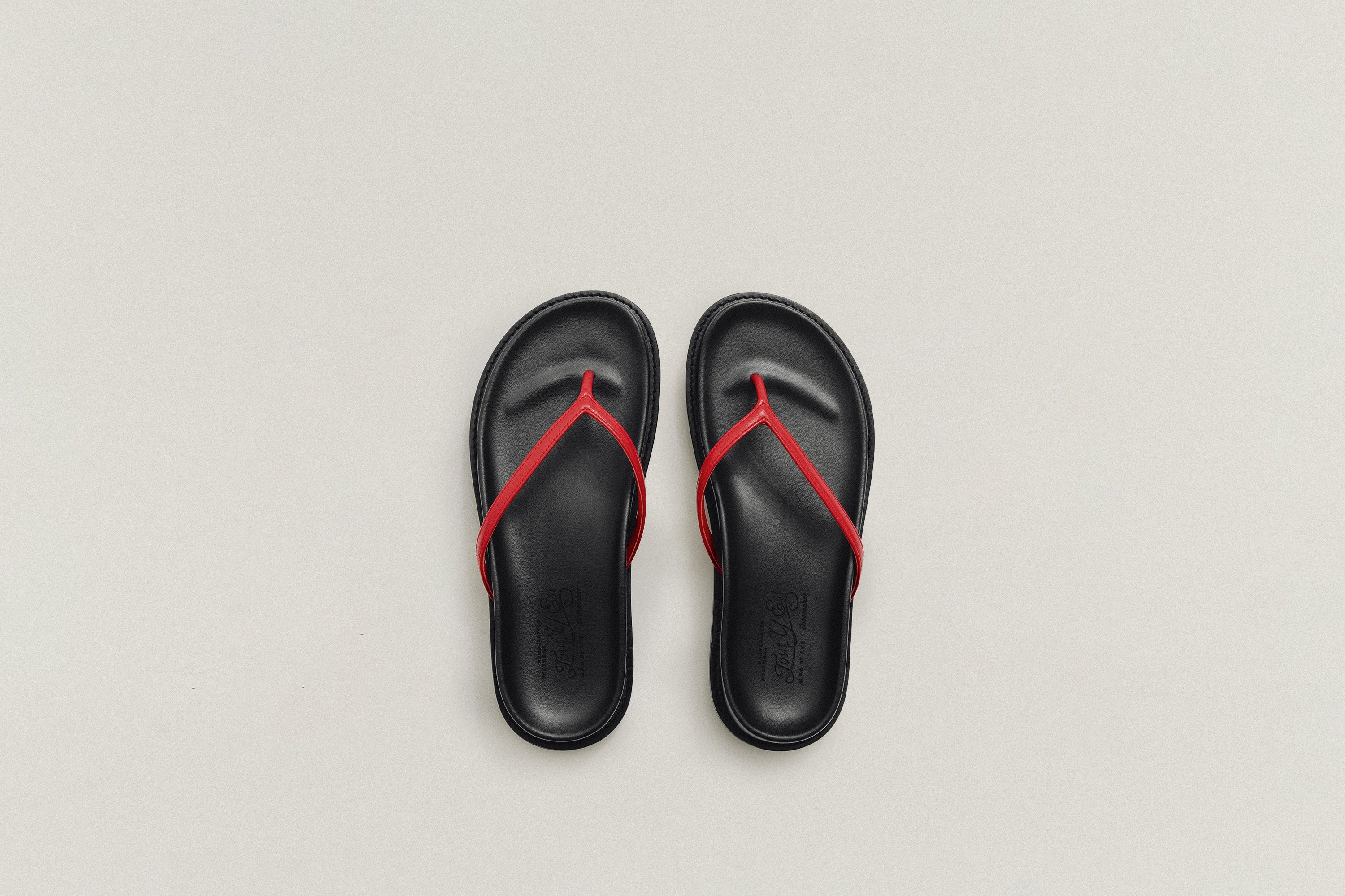 SHOES – TOUT Y EST JP