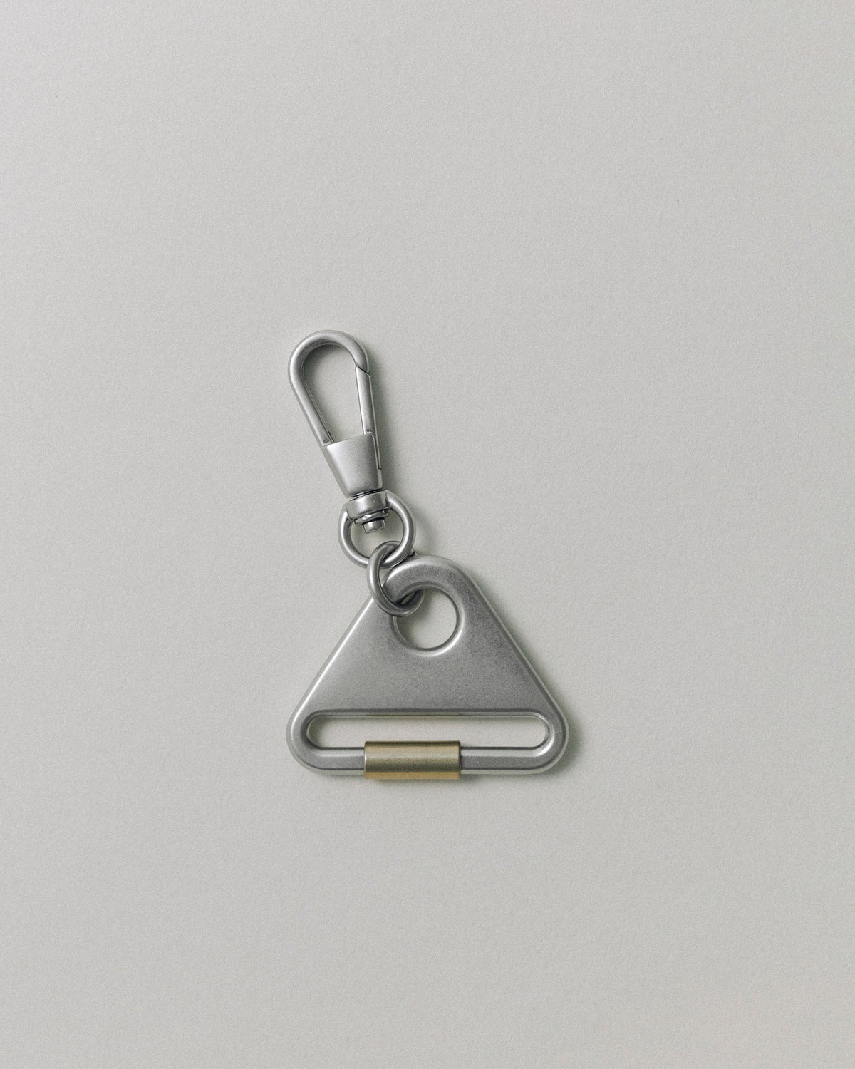 PORTE CLÉS TRIANGLE SILVER