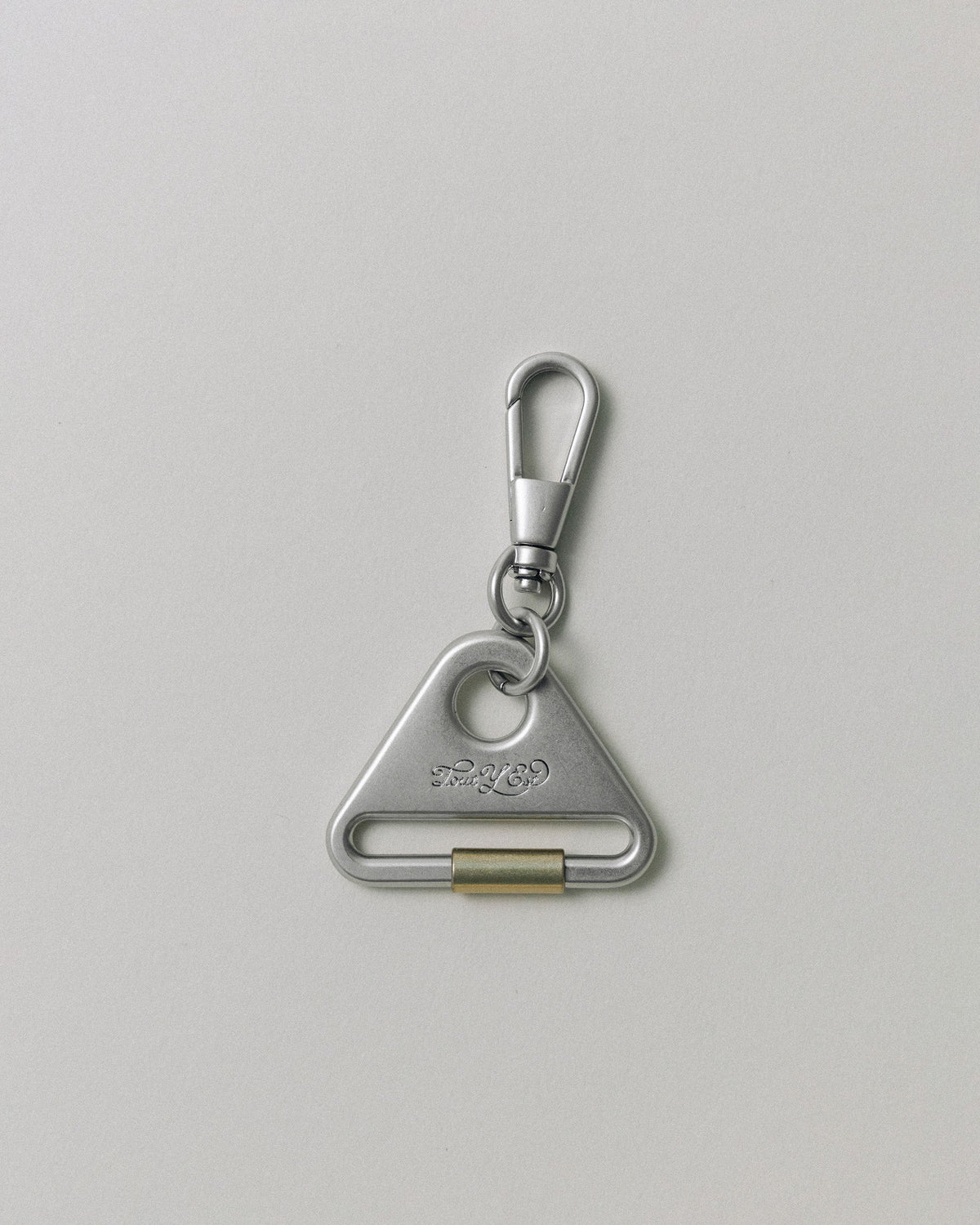 PORTE CLÉS TRIANGLE SILVER