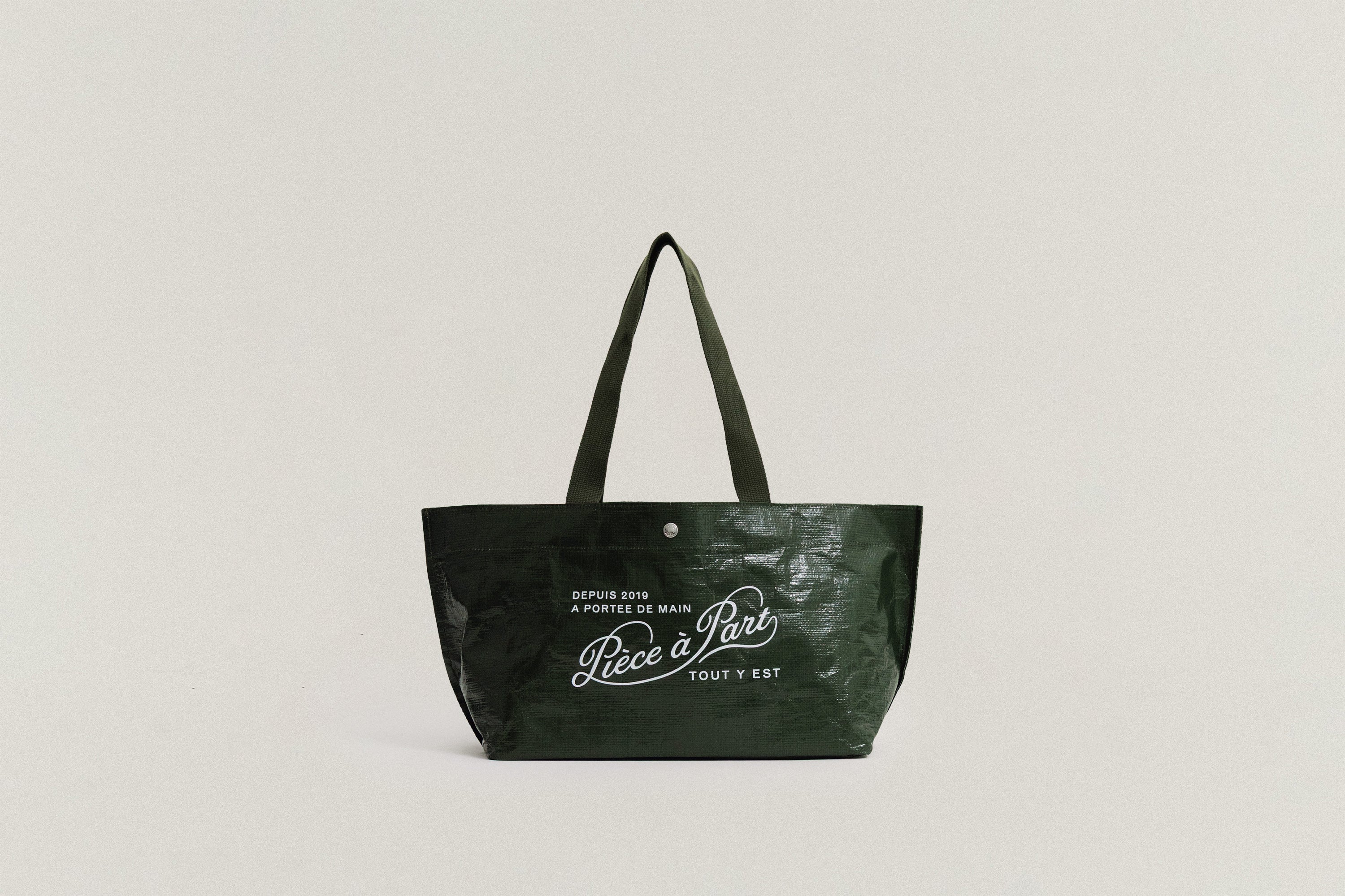 TOUT Y EST ⭐︎カーキ　　トートバック NEW IN – TOUT Y EST JP