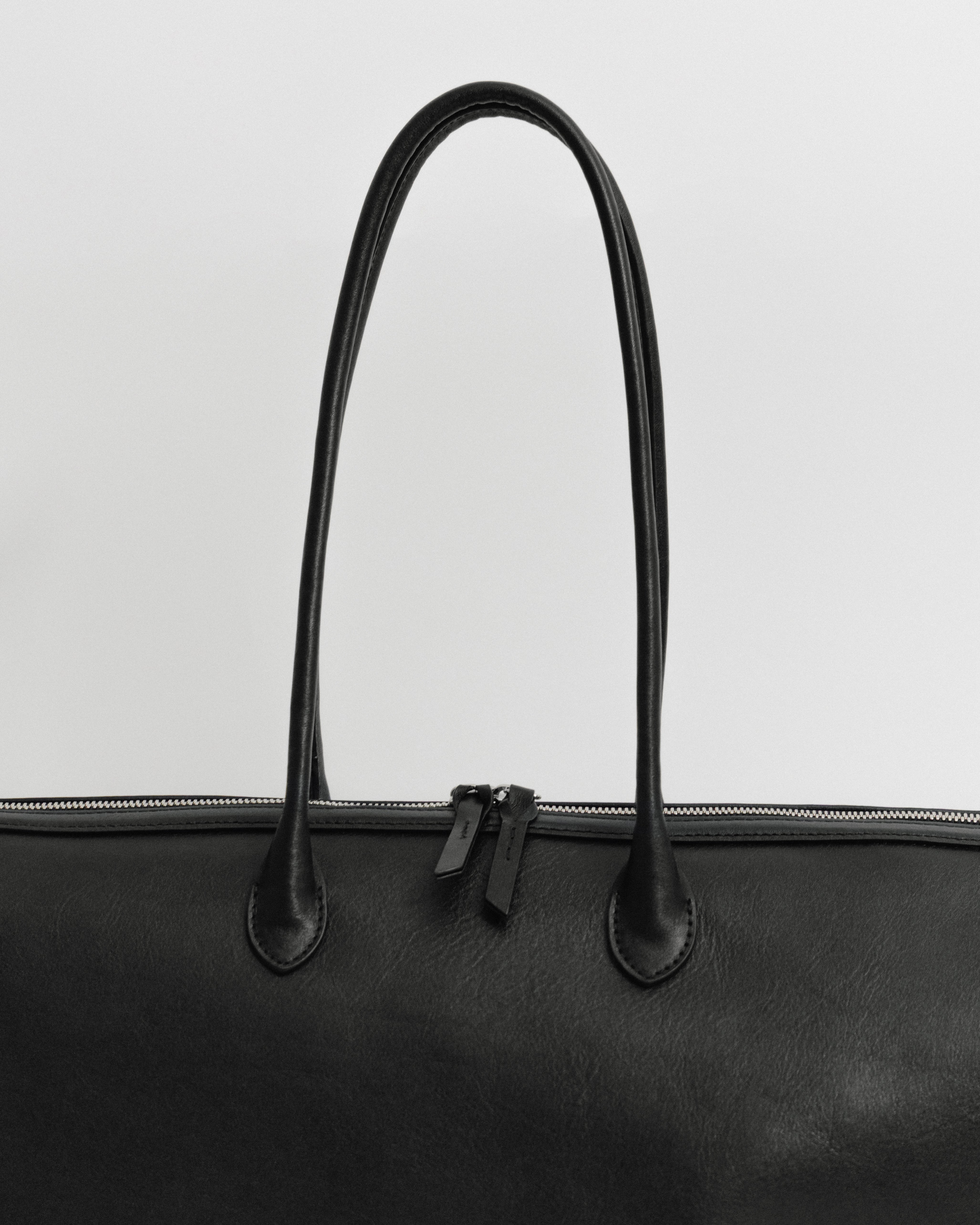 SAC PATTE BLACK – TOUT Y EST JP