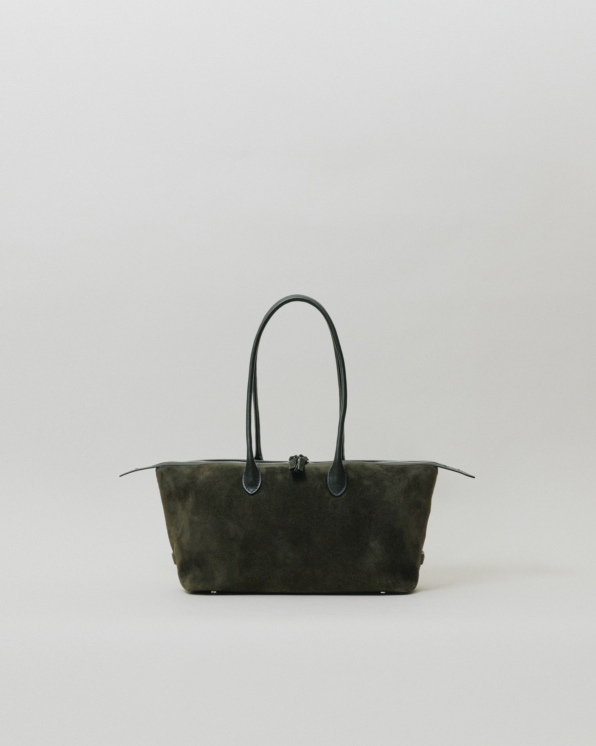 【新品 完売品】トゥティエ SAC PATTE SMALL パテスモールバッグ SAC PATTE SMALL SUEDE KHAKI – TOUT Y EST JP