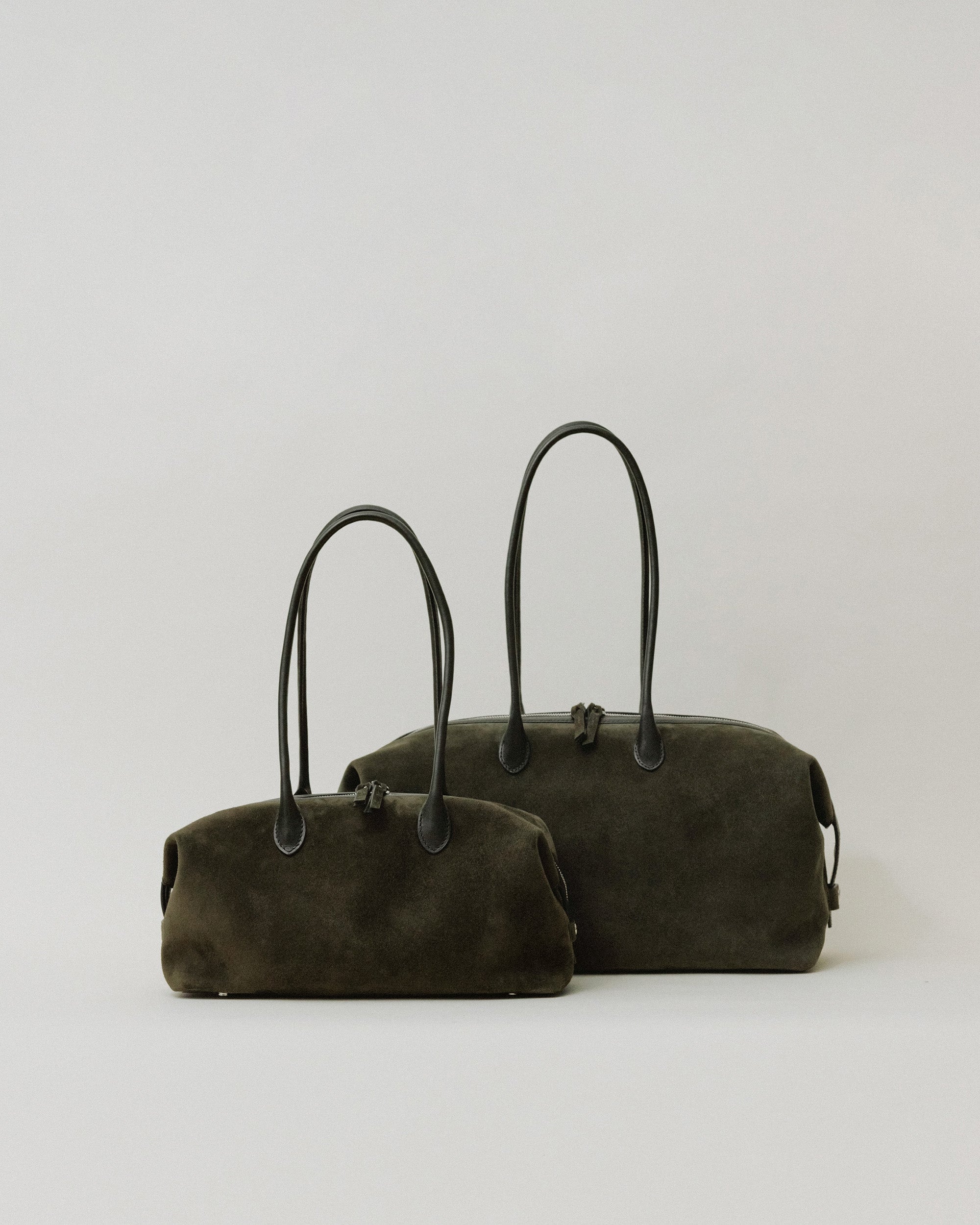 【新品 完売品】トゥティエ SAC PATTE SMALL パテスモールバッグ SAC PATTE SMALL SUEDE KHAKI – TOUT Y EST JP
