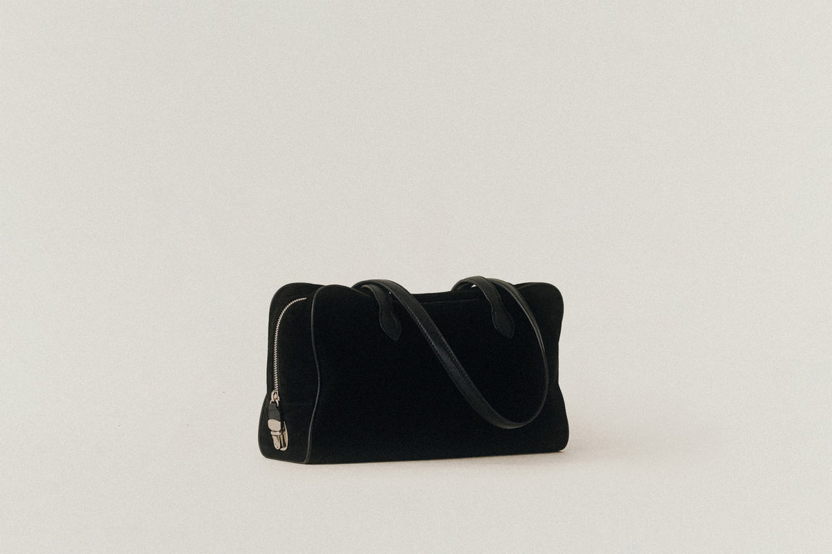 SAC LOQUET SUEDE BLACK – TOUT Y EST JP