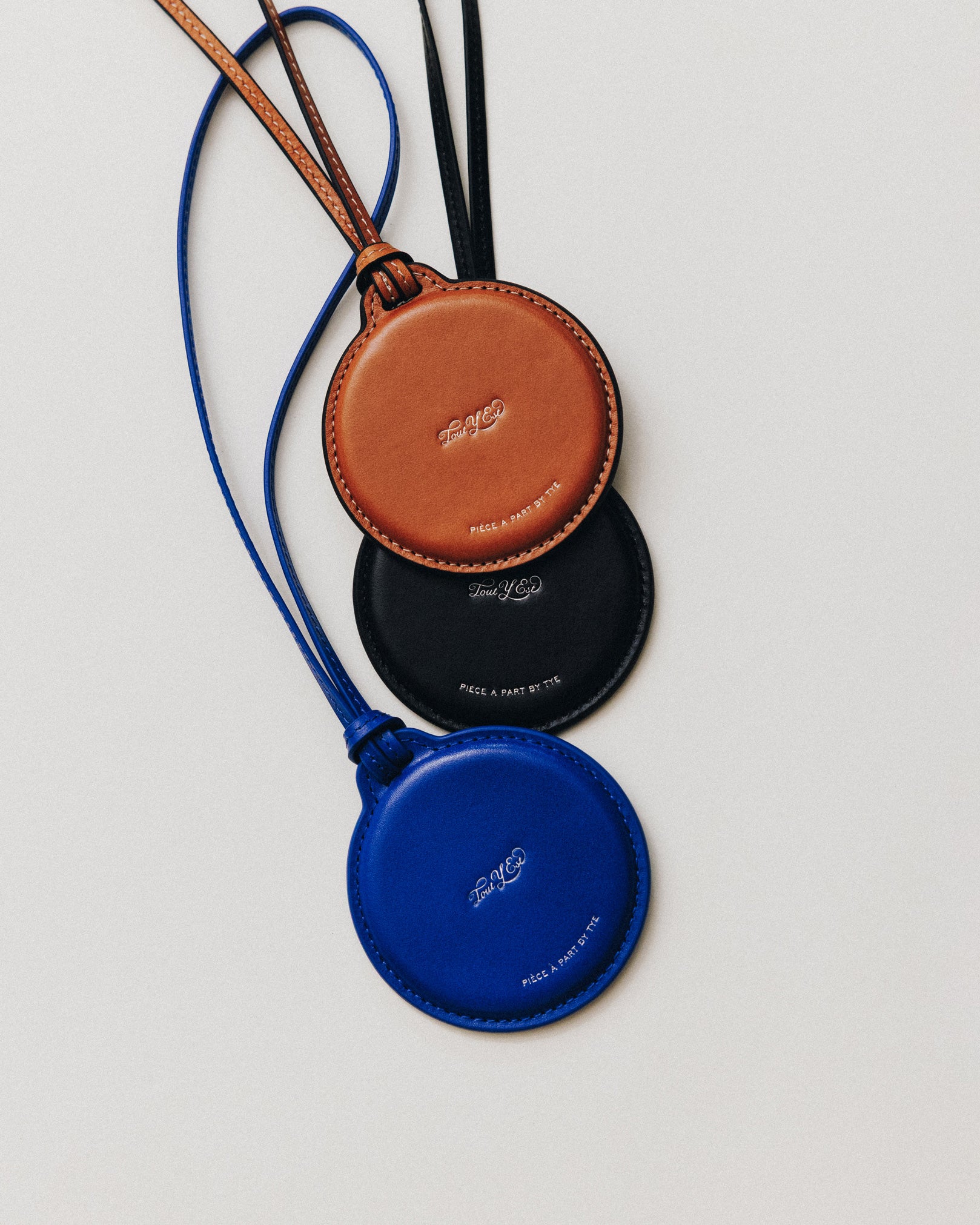 MIROIR PENDENTIF TAN