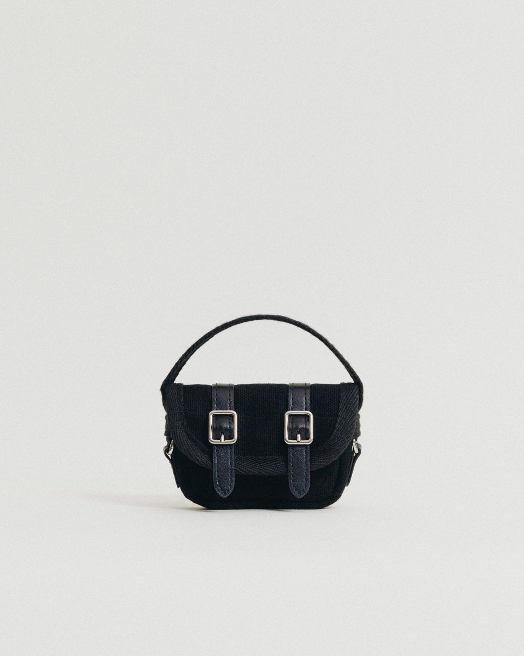 PORTE CLÉS BOUT BLACK – TOUT Y EST JP