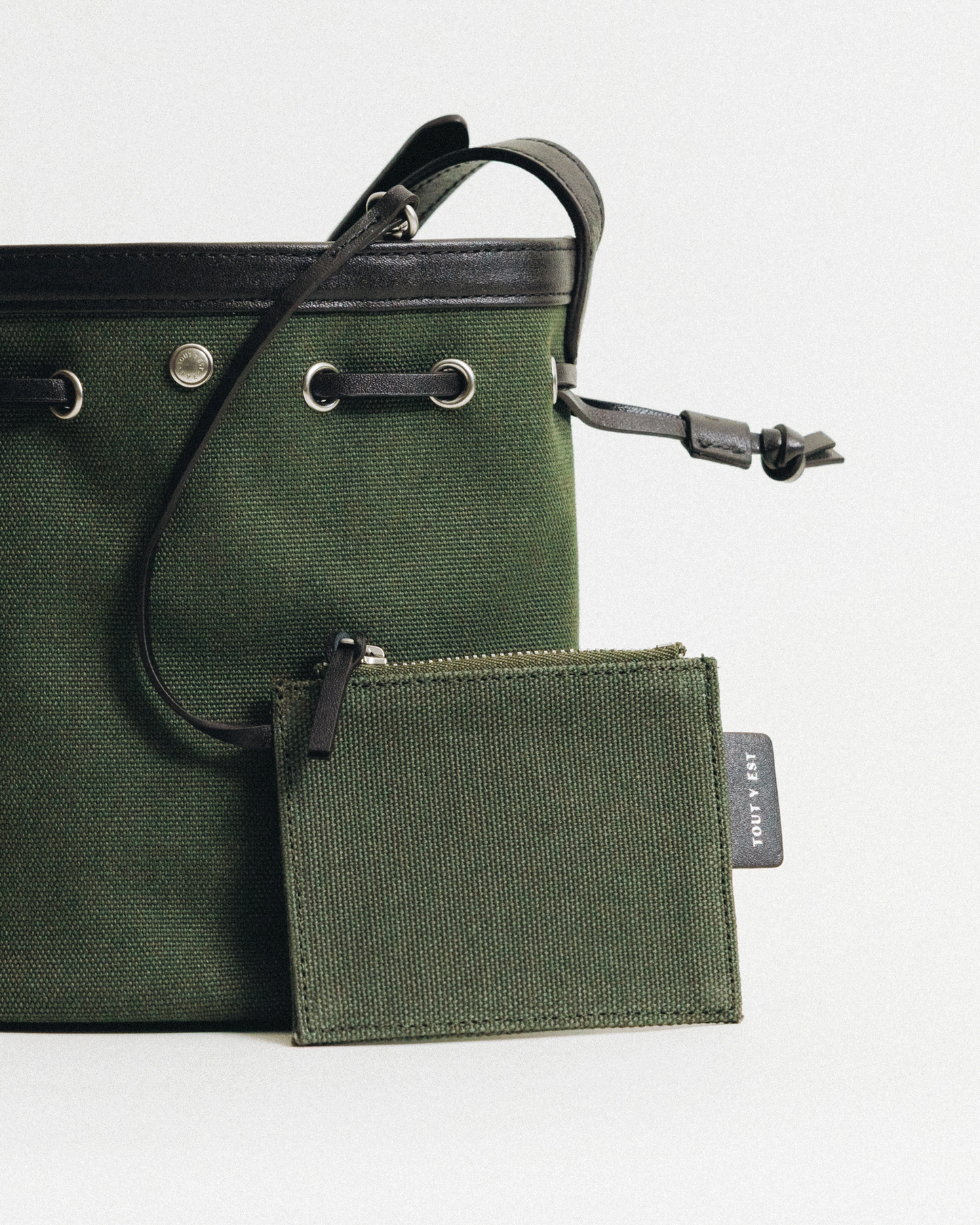 SAC COQUILLE BUCKET MINI KHAKI