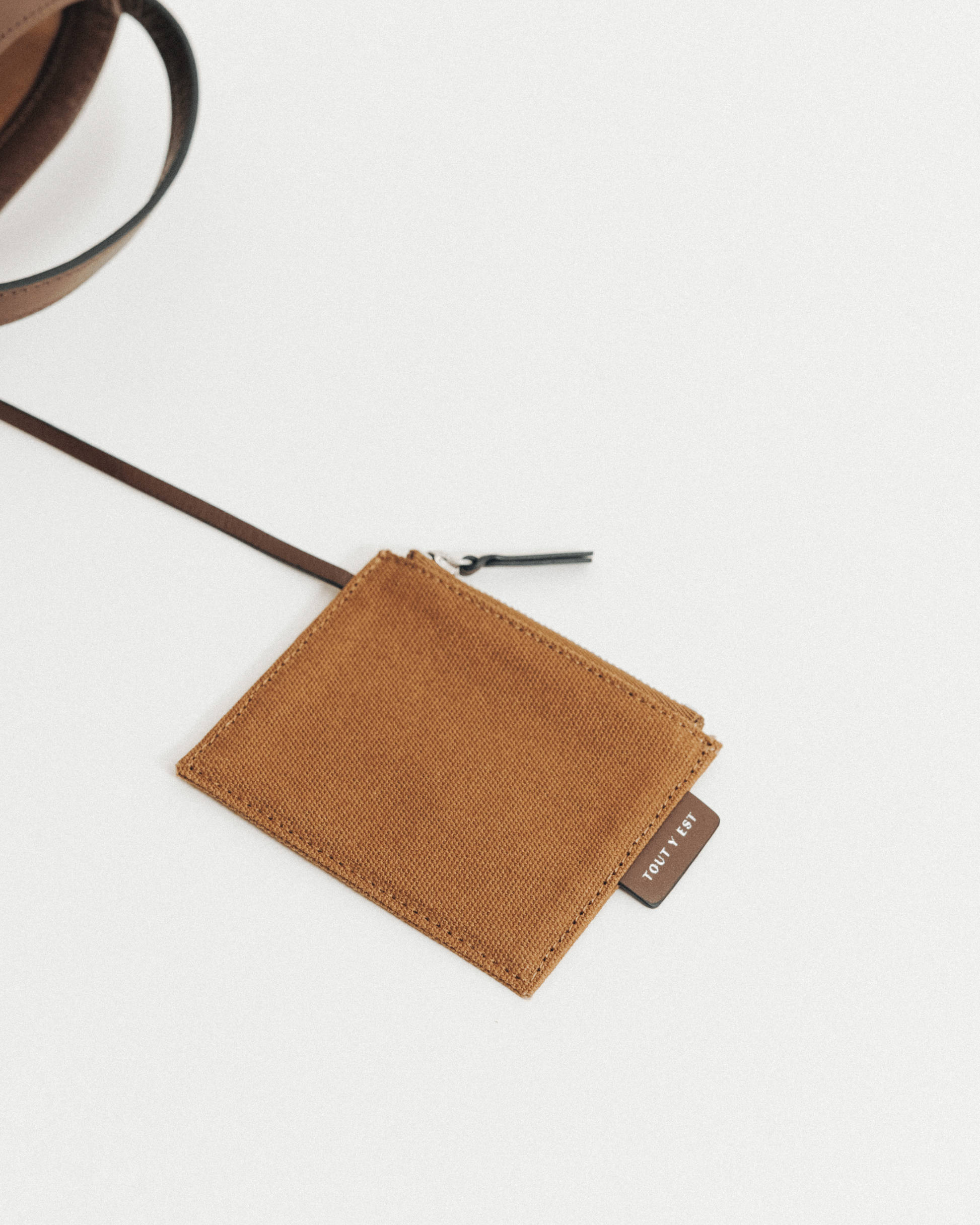 SAC COQUILLE BUCKET MINI TAN