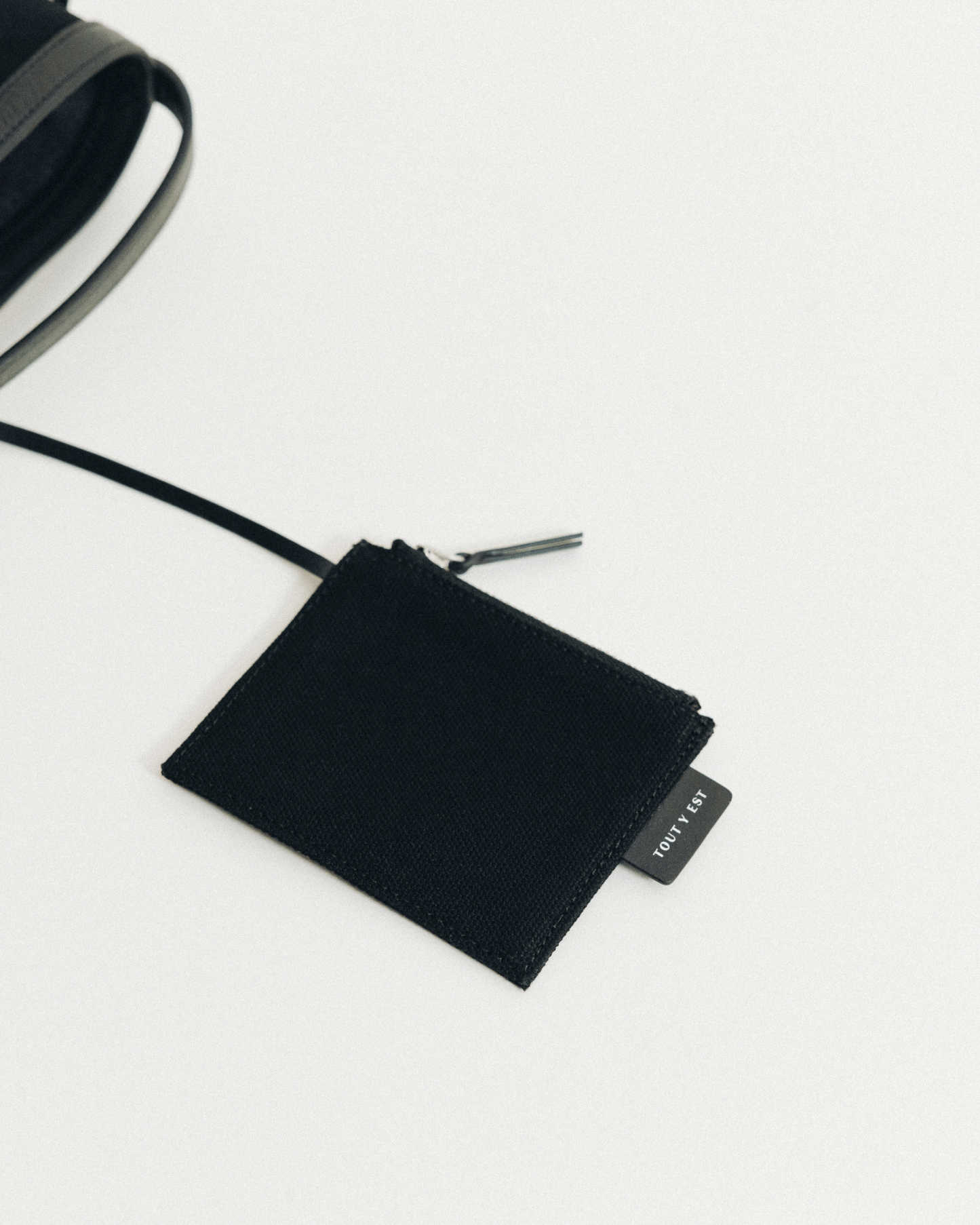 SAC COQUILLE BUCKET MINI BLACK