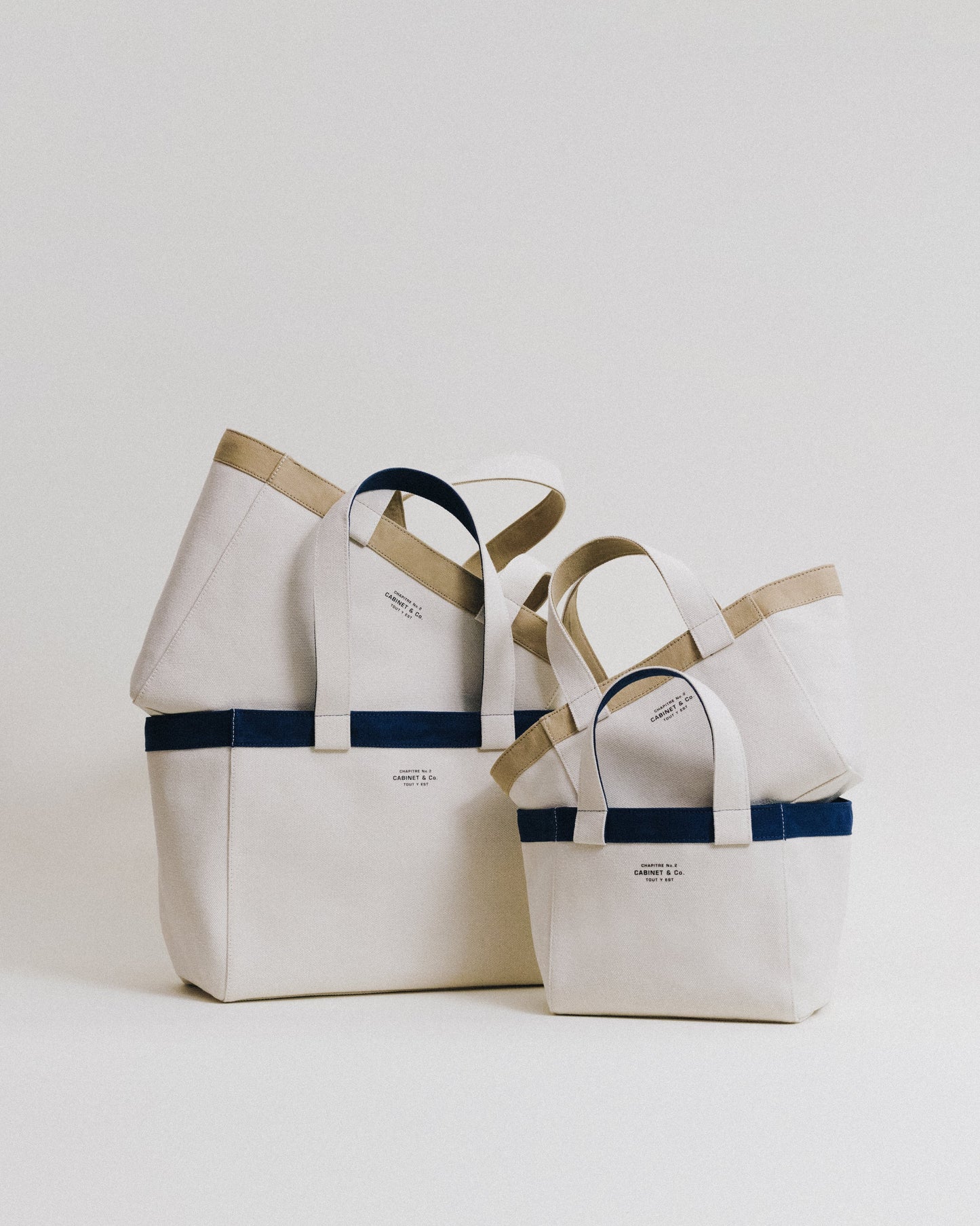 CABINET&CO. TOTE SMALL NAVY