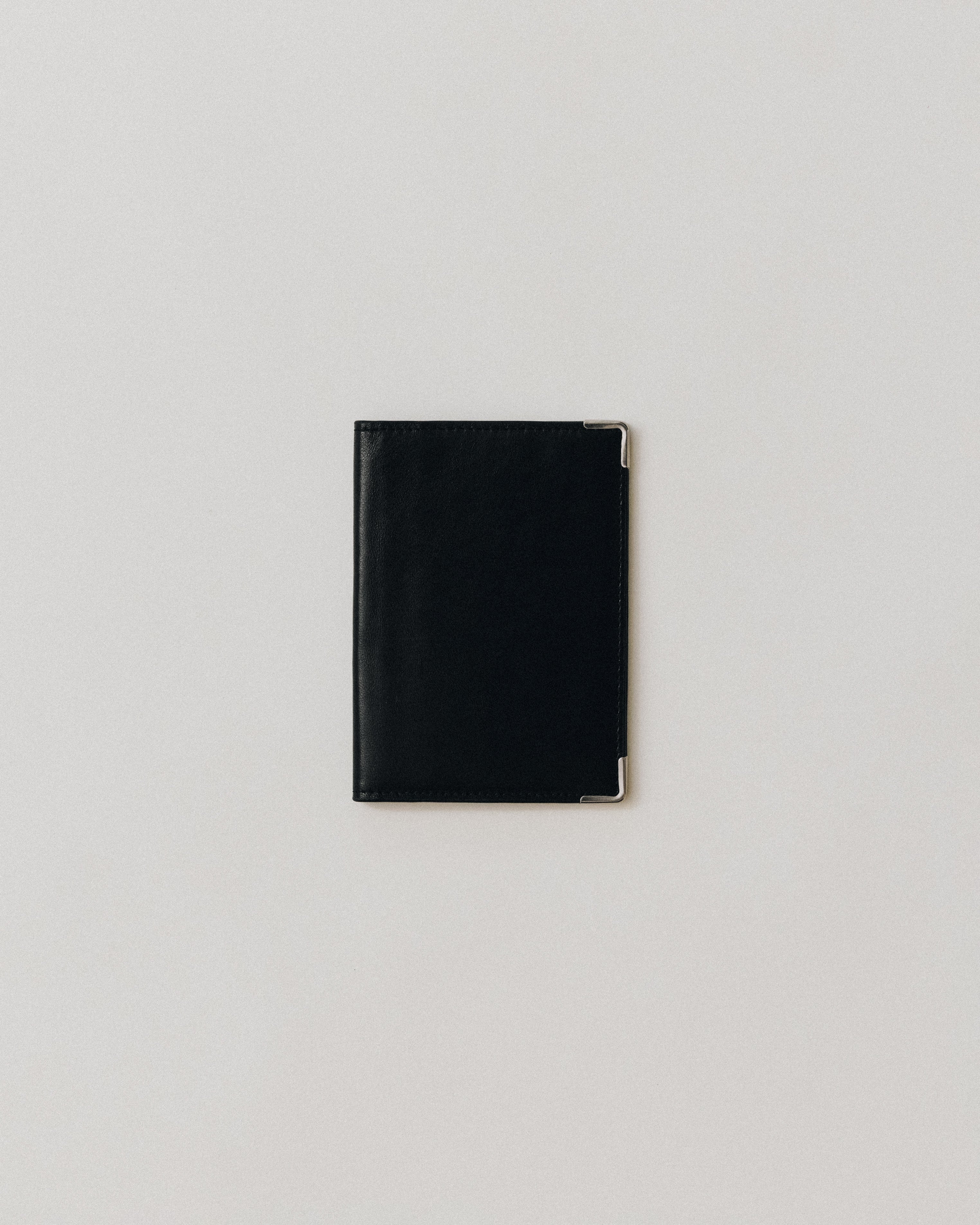 VOYAGE COUVERTURE BLACK – TOUT Y EST JP