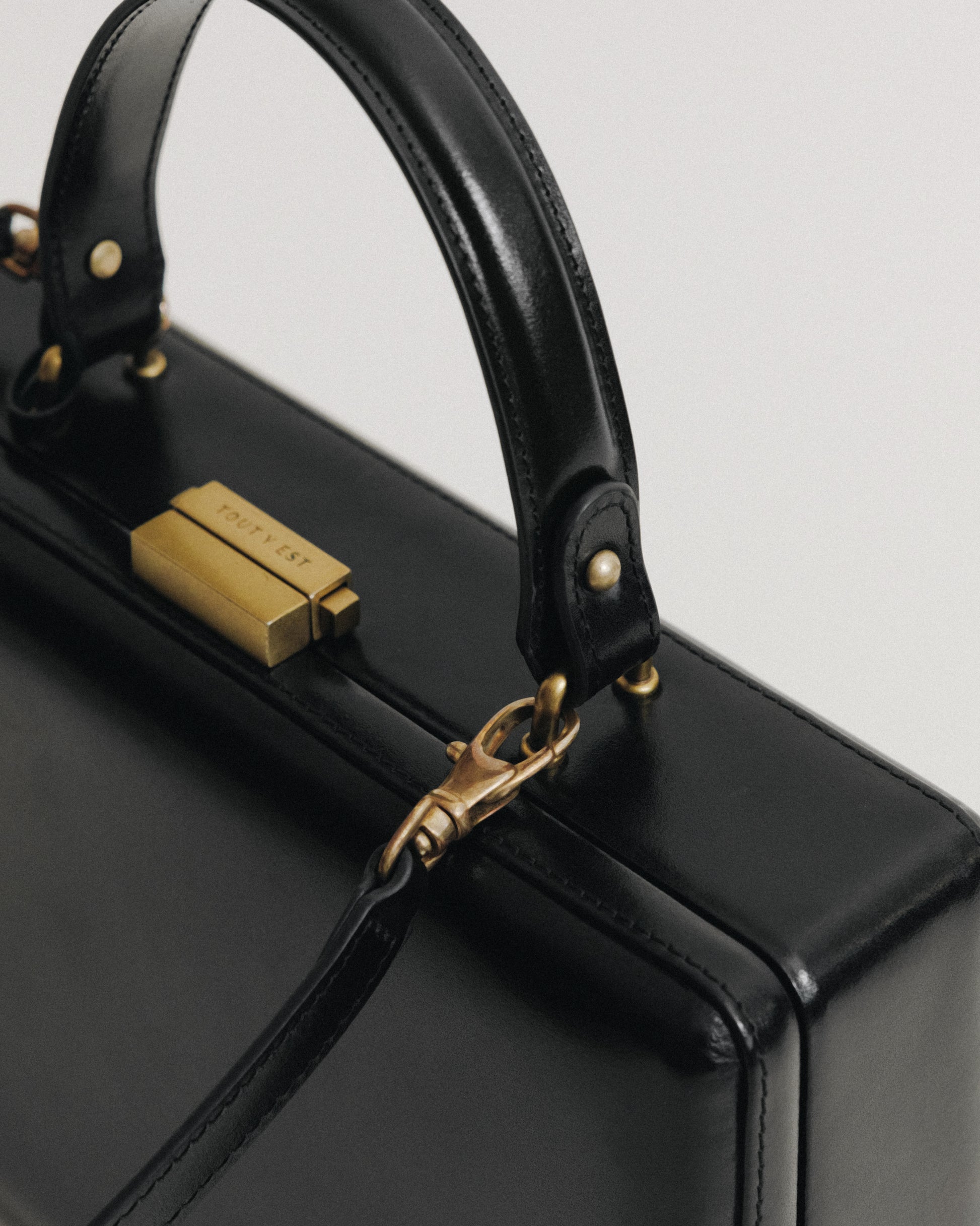 [日本数量限定] SAC CAISSE BLACK