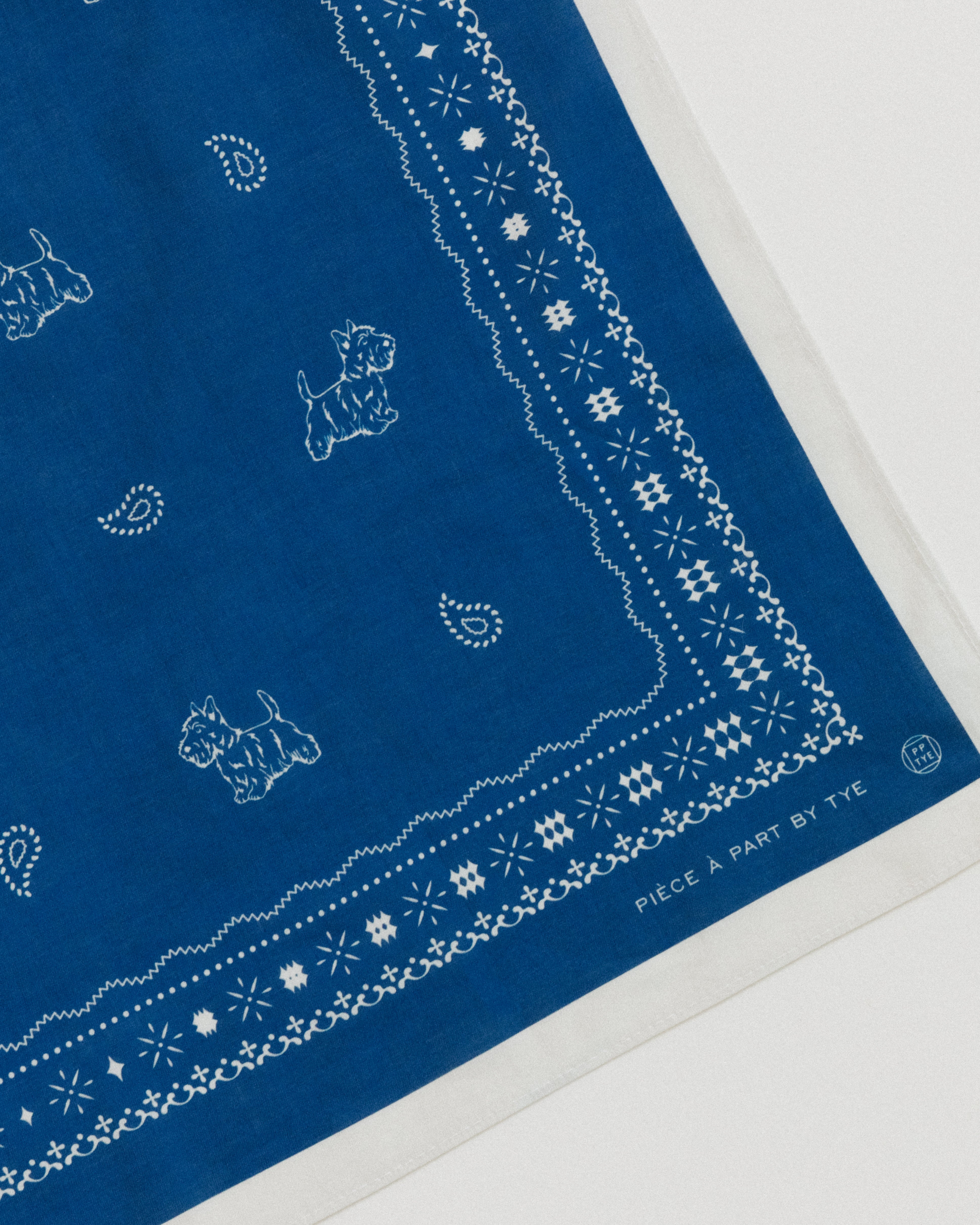 COMPAGNON BANDANA NAVY – TOUT Y EST JP