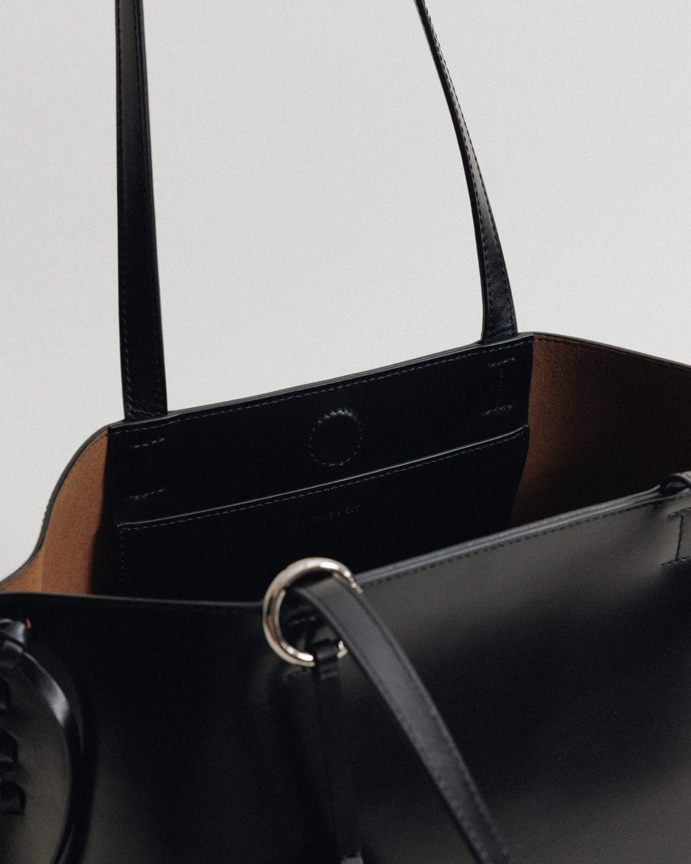 SAC TRESSÉ SMALL BLACK – TOUT Y EST JP
