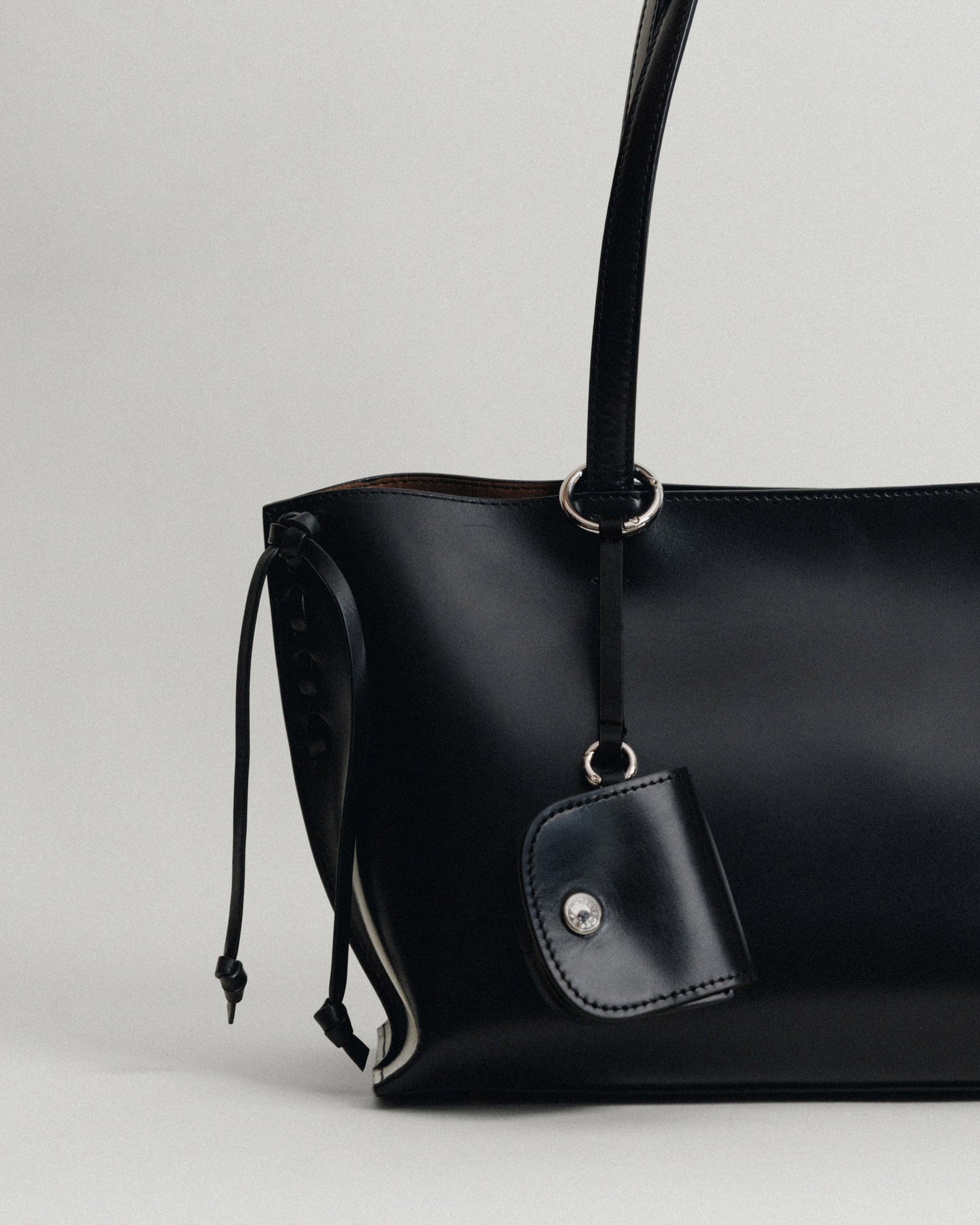 SAC TRESSÉ SMALL BLACK